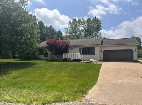 477 Greenlawn Drive, Howard, OH 43028