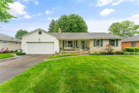 3456 Briarwood Lane, Austintown, OH 44511