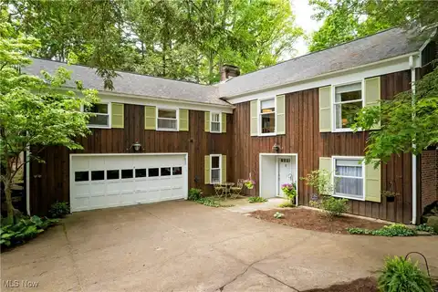 2940 Taylor, Wooster, OH 44691