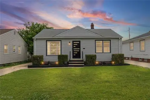 3322 Standish Avenue, Parma, OH 44134