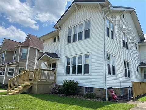 129 E Canal Street, Newcomerstown, OH 43832