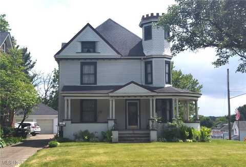 5 Wooster Street NE, Navarre, OH 44662