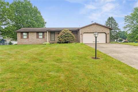 12534 Springwater Avenue NW, Uniontown, OH 44685