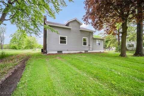 4241 Greenville Road, Cortland, OH 44410