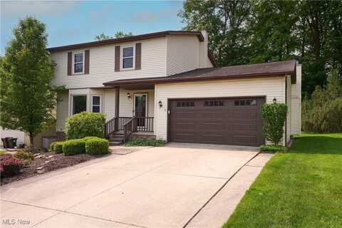 9201 Pleasant Lake Boulevard, Parma, OH 44130