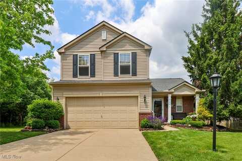 1064 Molland Drive, Brunswick, OH 44212