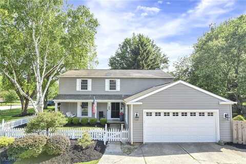 552 Marvis Drive, Bay Village, OH 44140
