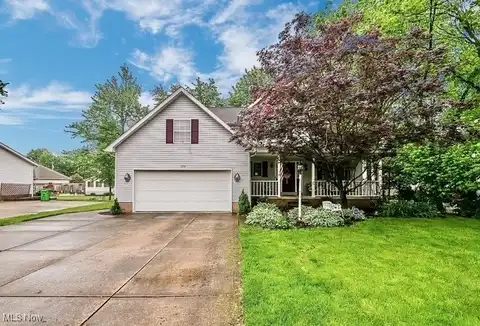 2934 Lee Street NW, North Canton, OH 44720