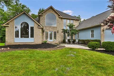 14896 Britannia Court, Strongsville, OH 44149
