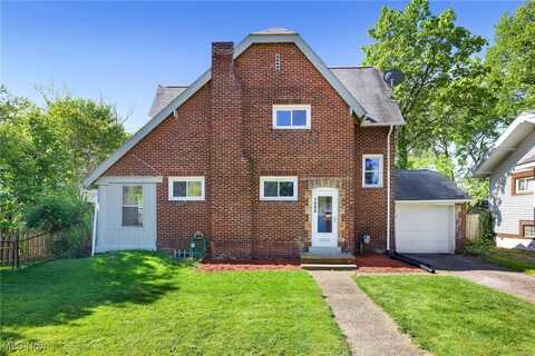 1608 Pilgrim Street, Akron, OH 44305