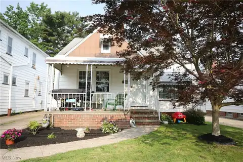 5892 W 54th Street, Parma, OH 44129