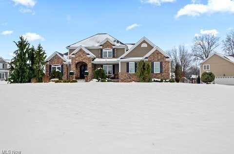 3327 Hampton Hall, Poland, OH 44514
