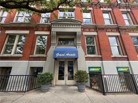 408 W Saint Clair Avenue, Cleveland, OH 44113