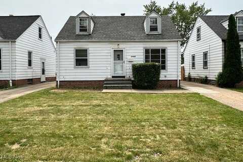 21316 Watson Road, Maple Heights, OH 44137