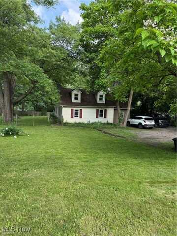 6280 Wall Street, Ravenna, OH 44266