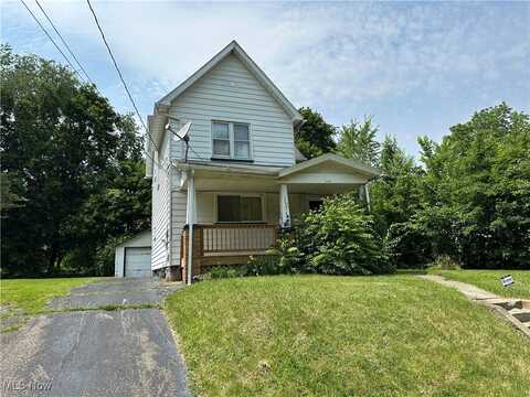 1114 Campbell Street, Youngstown, OH 44502