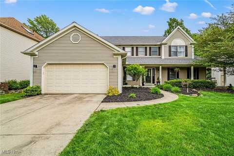 20393 Wildwood Lane, Strongsville, OH 44149