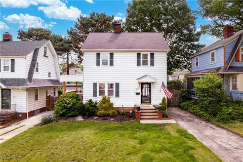 1639 Parkwood Road, Lakewood, OH 44107