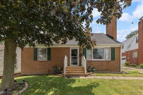 958 Cornell Drive, Alliance, OH 44601