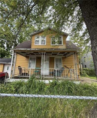 12921 Leeila Avenue, Cleveland, OH 44135
