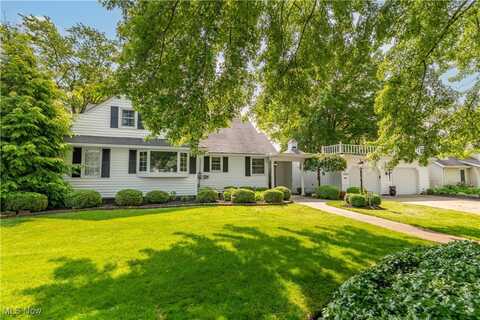 5322 Peninsula Drive NW, Canton, OH 44718