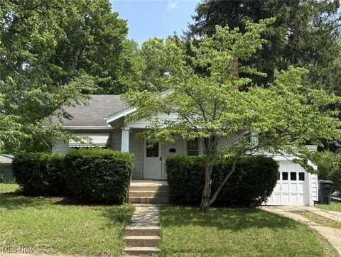 105 S Maple Heights, New Lexington, OH 43764