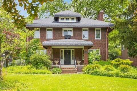 2611 Exeter Road, Cleveland Heights, OH 44118