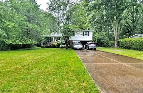 3316 Sandy Lane, Avon, OH 44011