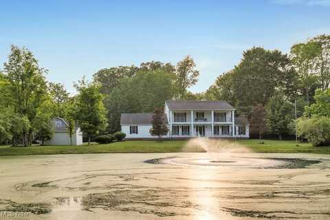 8000 Lake Road, Seville, OH 44273