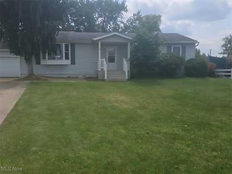 155 Sterling Street, Creston, OH 44217