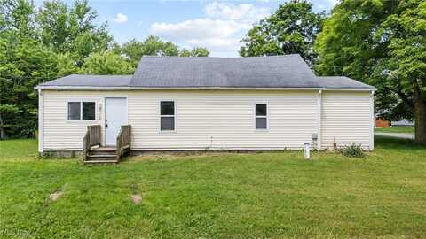 2914 Maple Street, Norton, OH 44203