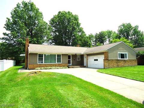 1857 Brainard Road, Lyndhurst, OH 44124