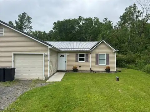 683 State Route 305, Warren, OH 44481