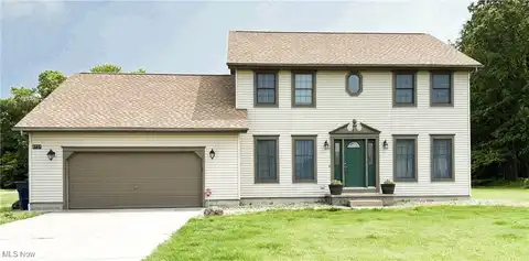 11737 Gladstone Road SW, North Jackson, OH 44451