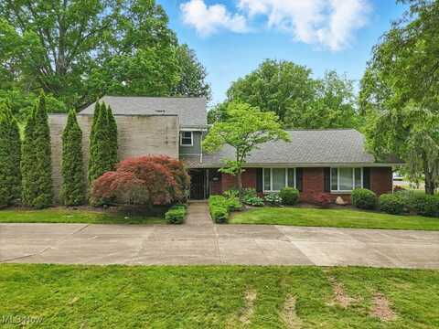 430 Delaware Avenue, Akron, OH 44303