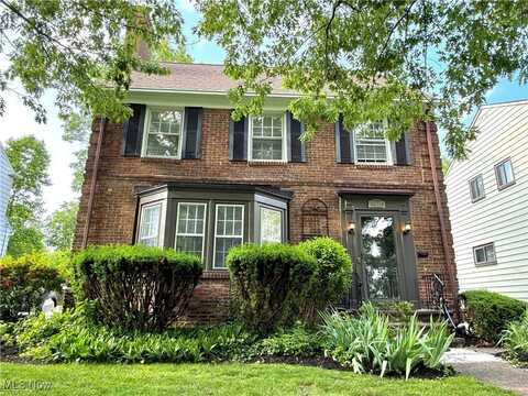 2337 Charney Road, University Heights, OH 44118