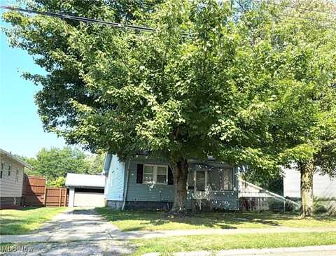 772 Shoshone Avenue, Akron, OH 44305