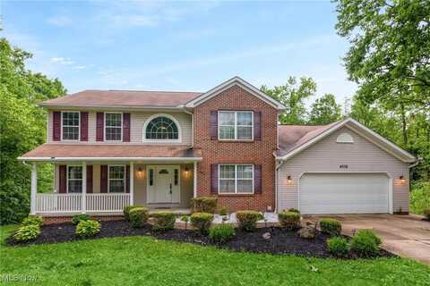 4038 W Abbey Circle, Stow, OH 44224