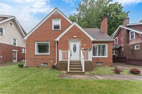 884 Greenwood Avenue, Akron, OH 44320