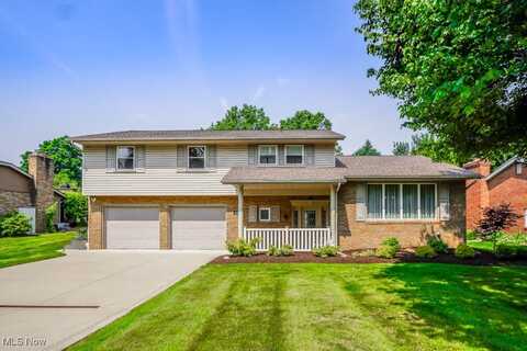 525 Marquardt Avenue NE, North Canton, OH 44720
