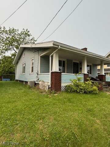 2150 2nd Street SE, Canton, OH 44707