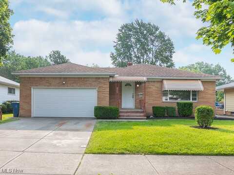 6909 Maplewood Road, Parma Heights, OH 44130