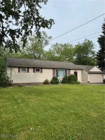 4097 Root Road, North Olmsted, OH 44070