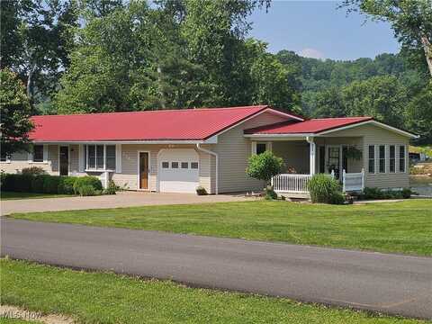7261 Austin Drive, Mcconnelsville, OH 43756