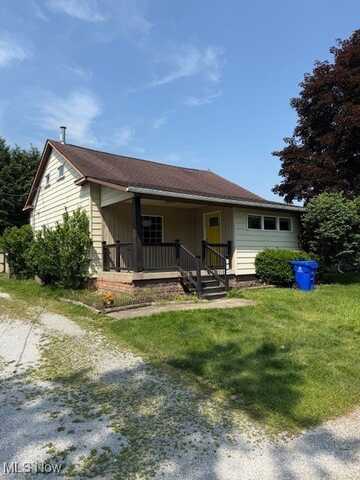 314 N Plum Street, Gnadenhutten, OH 44629