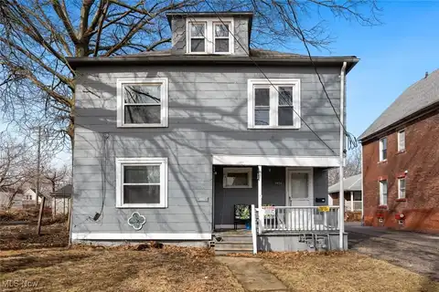 1470-1472 W 110th Street, Cleveland, OH 44102