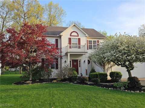 26977 Valeside Lane, Olmsted Twp, OH 44138