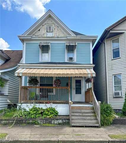 966 Railroad Street, East Liverpool, OH 43920