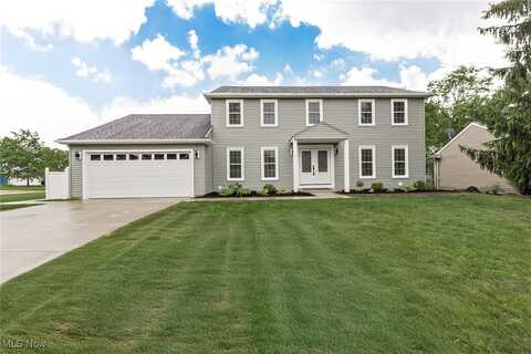 13179 Fairwinds Drive, Strongsville, OH 44136