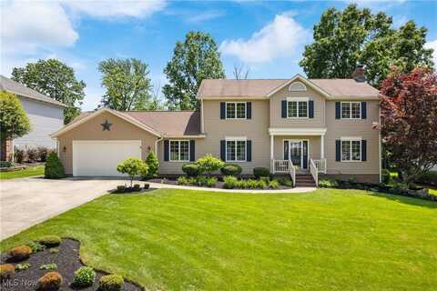 145 Cheltenham Lane, Munroe Falls, OH 44262